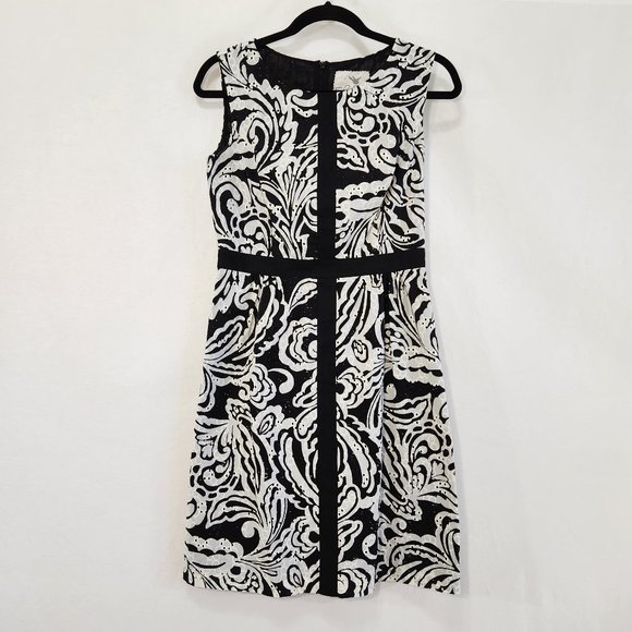 Anthropologie Dresses & Skirts - ANTHROPOLOGIE Tabitha Eyelet Sheath Floral Dress Black/White Size 4 LIKE NEW!